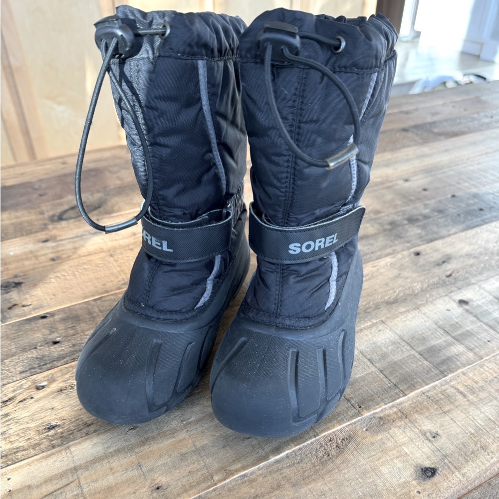Kids Sorel Black boots- size 2